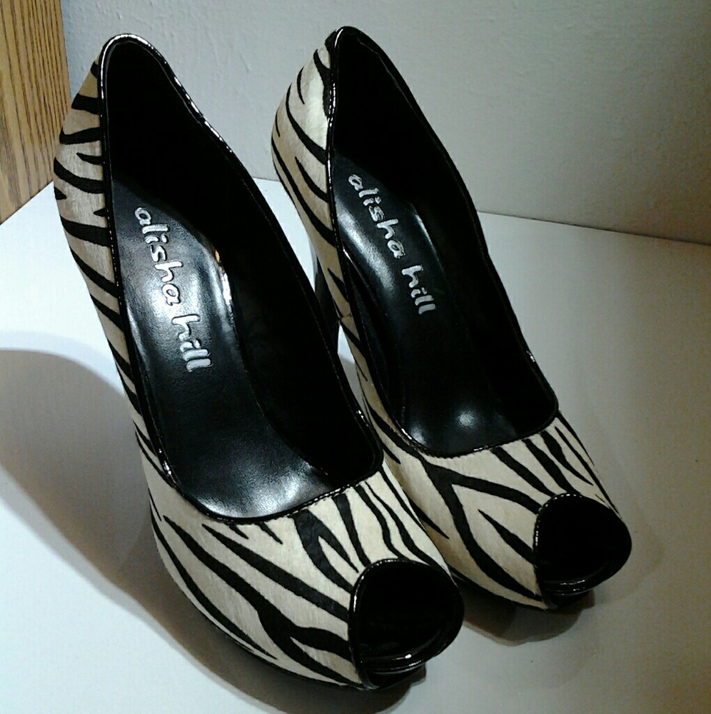 Alisha Hill Zebra Design Hairy Peep Toe Pumps